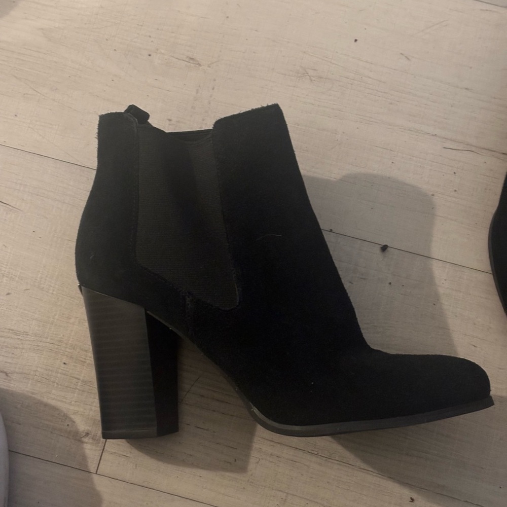 Black Chelsea Ankle Boots with Block Heel